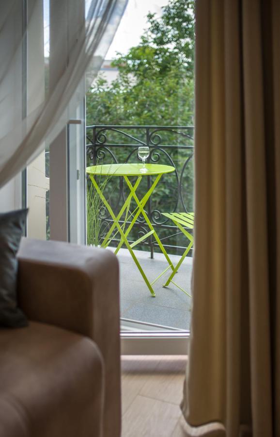 Modern Apartmeents Near Central Park Poltava Exterior foto